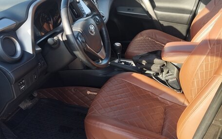 Toyota RAV4, 2018 год, 3 000 000 рублей, 7 фотография