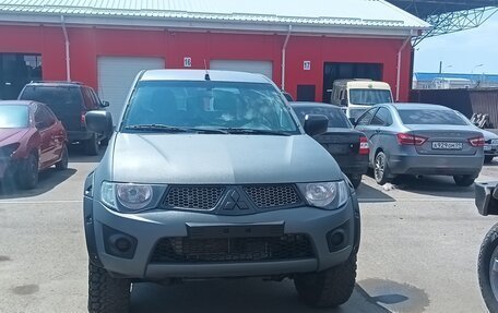 Mitsubishi L200 IV рестайлинг, 2014 год, 1 280 000 рублей, 2 фотография
