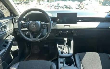 Honda Vezel, 2022 год, 1 975 000 рублей, 9 фотография