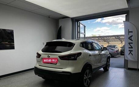 Nissan Qashqai, 2021 год, 2 490 000 рублей, 4 фотография