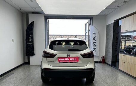Nissan Qashqai, 2021 год, 2 490 000 рублей, 5 фотография