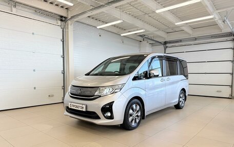 Honda Stepwgn IV, 2016 год, 2 229 000 рублей, 2 фотография