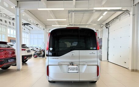 Honda Stepwgn IV, 2016 год, 2 229 000 рублей, 5 фотография