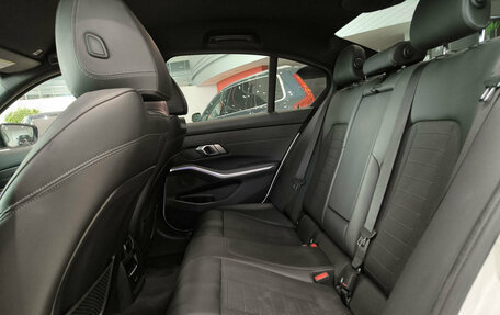 BMW 3 серия, 2020 год, 3 150 000 рублей, 15 фотография