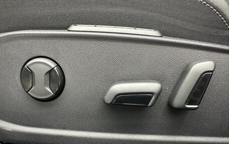 Volkswagen Golf VIII, 2023 год, 2 085 990 рублей, 13 фотография