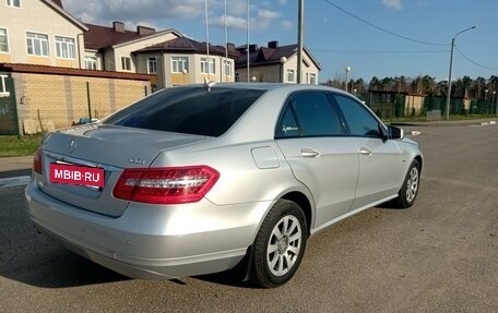 Mercedes-Benz E-Класс, 2010 год, 1 850 000 рублей, 4 фотография