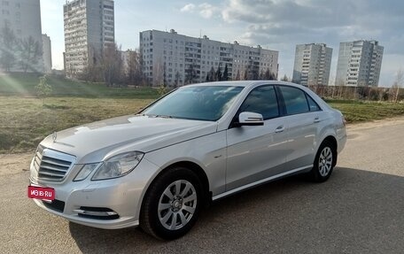 Mercedes-Benz E-Класс, 2010 год, 1 850 000 рублей, 1 фотография