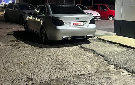 BMW 5 серия, 2004 год, 900 000 рублей, 3 фотография