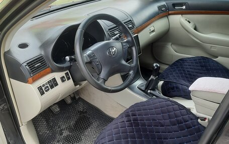 Toyota Avensis III рестайлинг, 2006 год, 670 000 рублей, 7 фотография