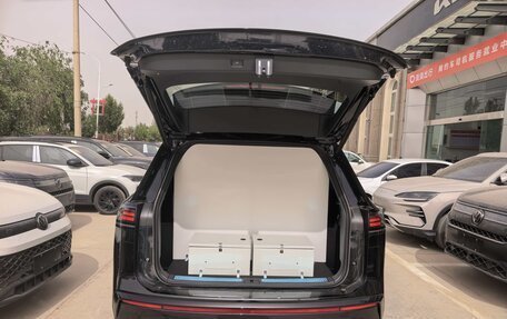 Volkswagen Teramont, 2026 год, 6 300 000 рублей, 6 фотография