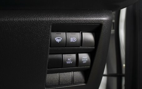 Toyota Voxy, 2022 год, 4 200 000 рублей, 18 фотография