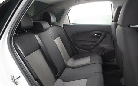 Volkswagen Polo VI (EU Market), 2012 год, 640 000 рублей, 6 фотография