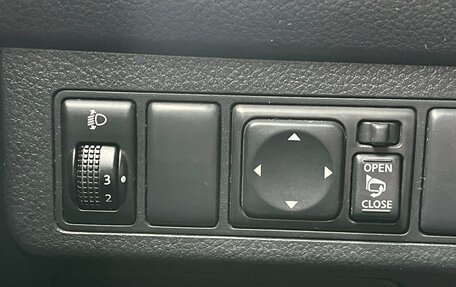 Nissan Tiida, 2008 год, 649 000 рублей, 23 фотография
