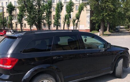 Dodge Journey I, 2011 год, 950 000 рублей, 3 фотография