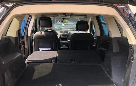 Dodge Journey I, 2011 год, 950 000 рублей, 11 фотография