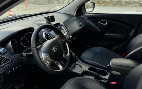 Hyundai ix35 I рестайлинг, 2011 год, 1 300 000 рублей, 7 фотография
