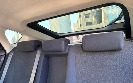 Toyota Prius, 2012 год, 1 150 000 рублей, 15 фотография