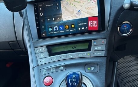 Toyota Prius, 2012 год, 1 150 000 рублей, 11 фотография