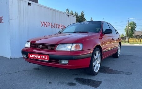 Toyota Carina E, 1995 год, 230 000 рублей, 1 фотография