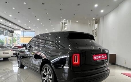Rolls-Royce Cullinan, 2023 год, 35 803 000 рублей, 4 фотография