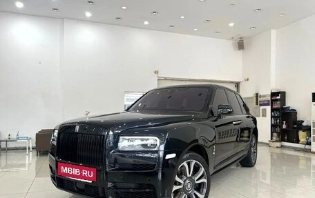 Rolls-Royce Cullinan, 2023 год, 35 803 000 рублей, 3 фотография