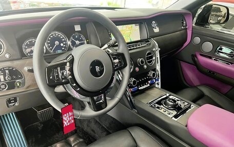 Rolls-Royce Cullinan, 2023 год, 35 803 000 рублей, 11 фотография