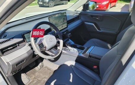 Toyota RAV4, 2025 год, 4 150 000 рублей, 12 фотография