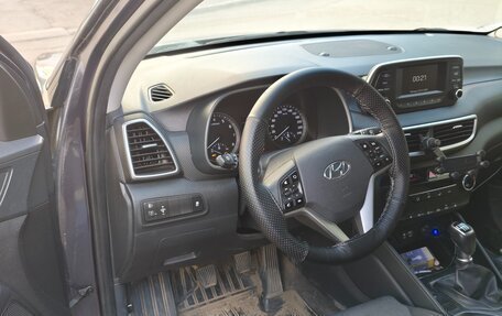 Hyundai Tucson III, 2019 год, 1 900 000 рублей, 1 фотография