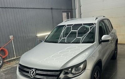 Volkswagen Tiguan I, 2016 год, 2 000 000 рублей, 1 фотография