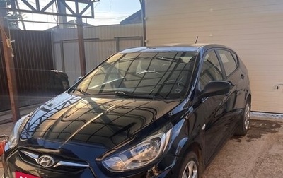 Hyundai Solaris II рестайлинг, 2013 год, 750 000 рублей, 1 фотография