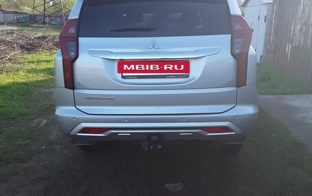 Mitsubishi Pajero Sport III рестайлинг, 2021 год, 4 444 000 рублей, 12 фотография