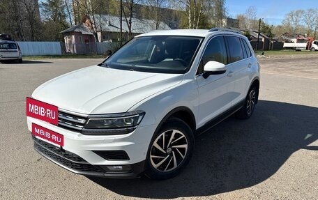 Volkswagen Tiguan II, 2018 год, 2 800 000 рублей, 5 фотография