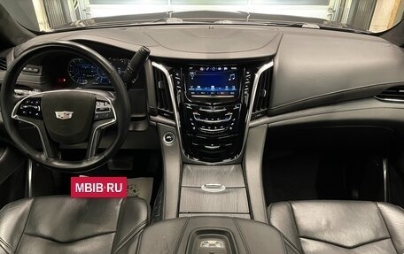 Cadillac Escalade IV, 2016 год, 3 300 000 рублей, 13 фотография