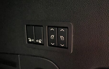 Cadillac Escalade IV, 2016 год, 3 300 000 рублей, 28 фотография