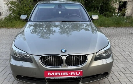 BMW 5 серия, 2006 год, 1 200 000 рублей, 3 фотография