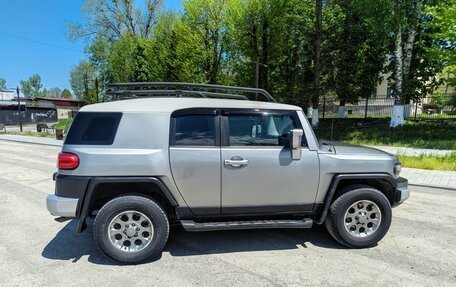 Toyota FJ Cruiser, 2010 год, 2 750 000 рублей, 4 фотография