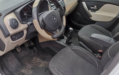 Renault Logan II, 2015 год, 797 000 рублей, 5 фотография