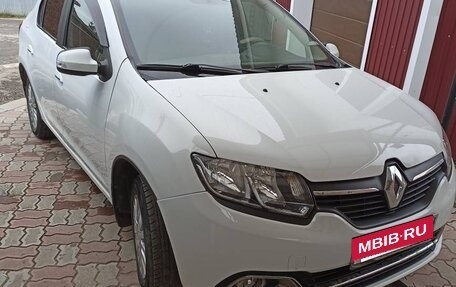 Renault Logan II, 2015 год, 797 000 рублей, 14 фотография