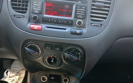 KIA Rio II, 2010 год, 550 000 рублей, 7 фотография