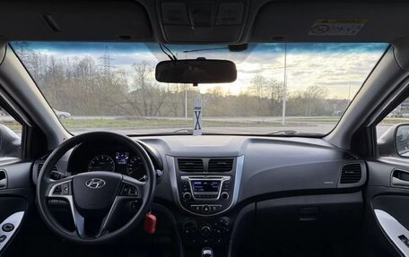 Hyundai Solaris II рестайлинг, 2016 год, 949 000 рублей, 7 фотография