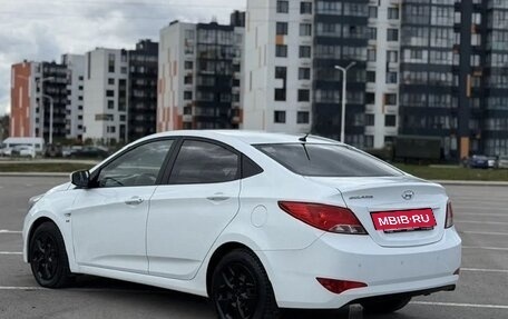 Hyundai Solaris II рестайлинг, 2016 год, 949 000 рублей, 2 фотография