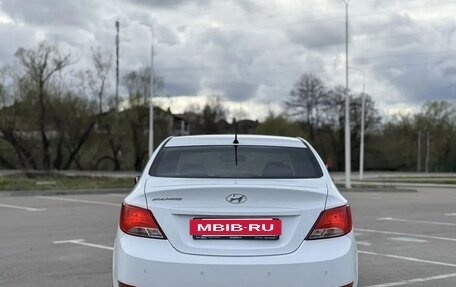 Hyundai Solaris II рестайлинг, 2016 год, 949 000 рублей, 3 фотография