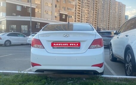 Hyundai Solaris II рестайлинг, 2016 год, 949 000 рублей, 9 фотография