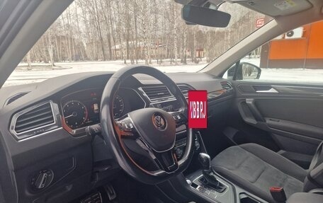 Volkswagen Tiguan II, 2018 год, 2 250 000 рублей, 7 фотография