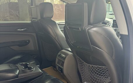 Cadillac SRX II рестайлинг, 2011 год, 1 350 000 рублей, 8 фотография