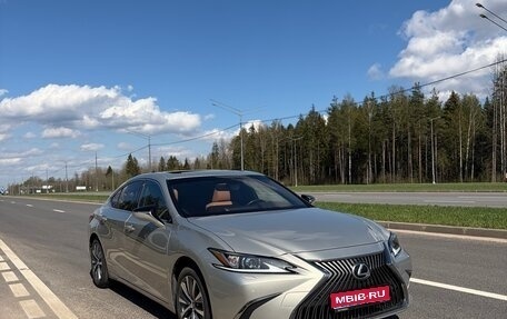 Lexus ES VII, 2019 год, 3 599 000 рублей, 1 фотография