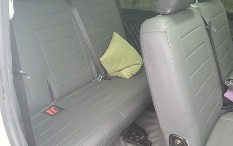 Volkswagen Transporter T5 рестайлинг, 2011 год, 2 500 000 рублей, 8 фотография