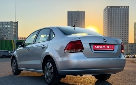 Volkswagen Polo VI (EU Market), 2014 год, 600 000 рублей, 2 фотография