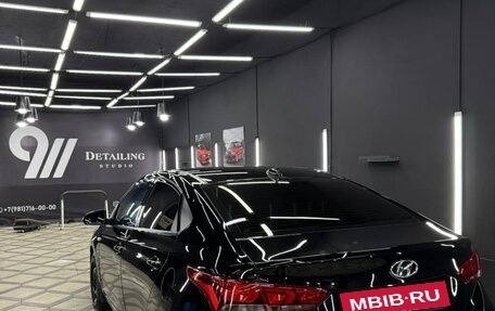 Hyundai Solaris II рестайлинг, 2019 год, 1 050 000 рублей, 6 фотография