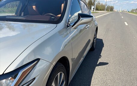 Lexus ES VII, 2019 год, 3 599 000 рублей, 8 фотография